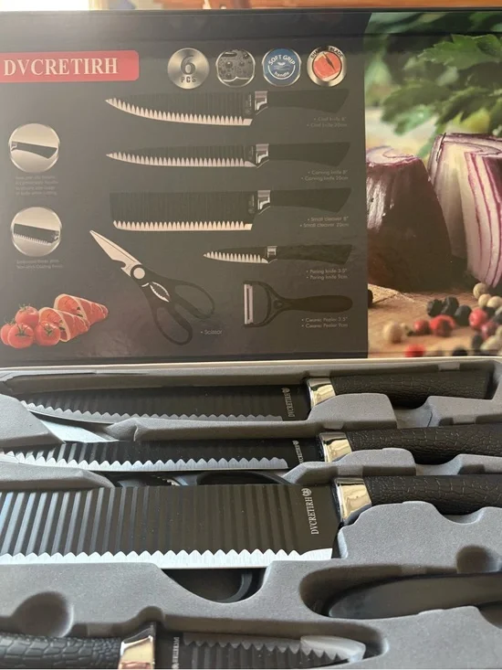 NEW IN BOX- Dvcretirh professional knife, kitchen utensils 6 piece set